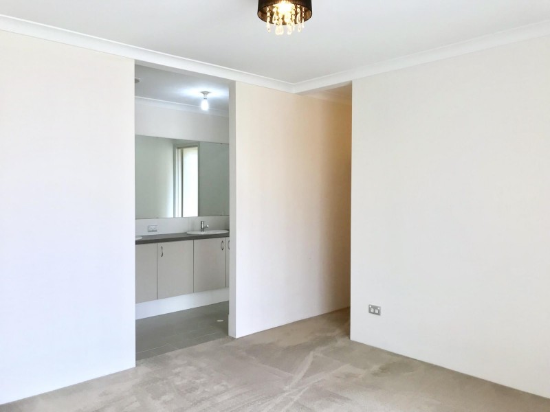 18 Wishard Circuit, Aveley WA 6069