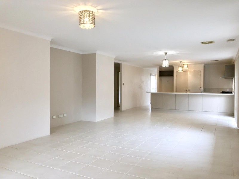 18 Wishard Circuit, Aveley WA 6069