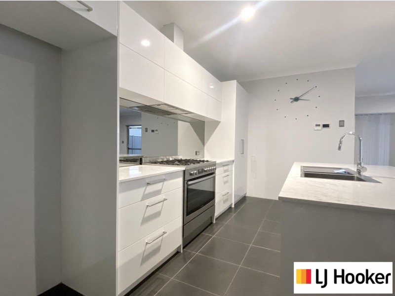 21 Powdermill Grange, Aveley WA 6069