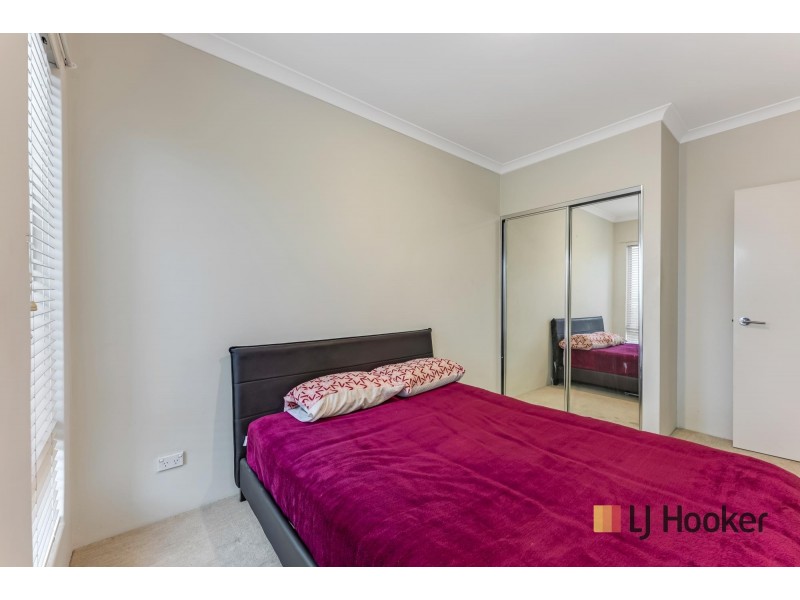 9 Macquarie Bend, Ellenbrook WA 6069