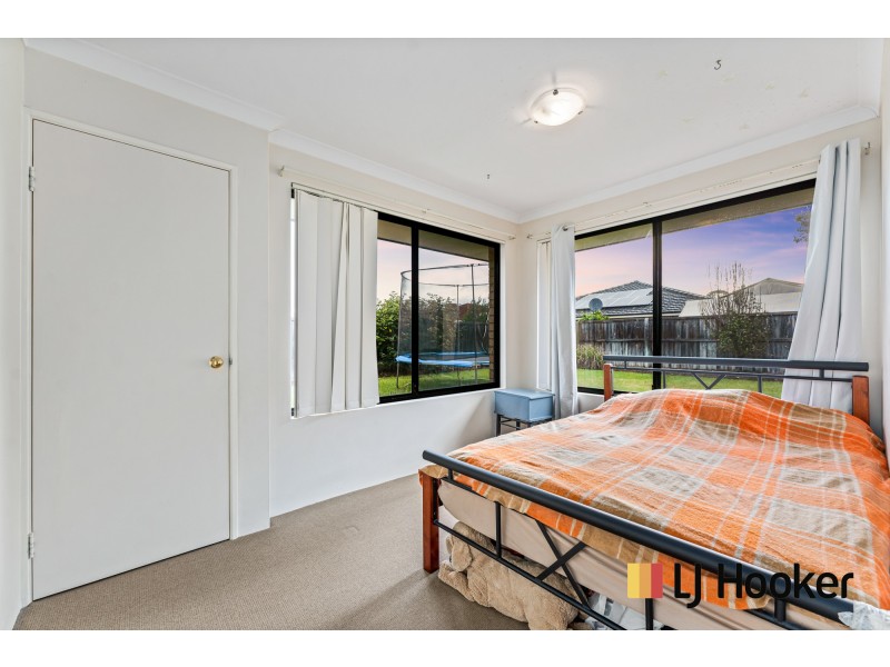 6 Villefort Avenue, Ellenbrook WA 6069