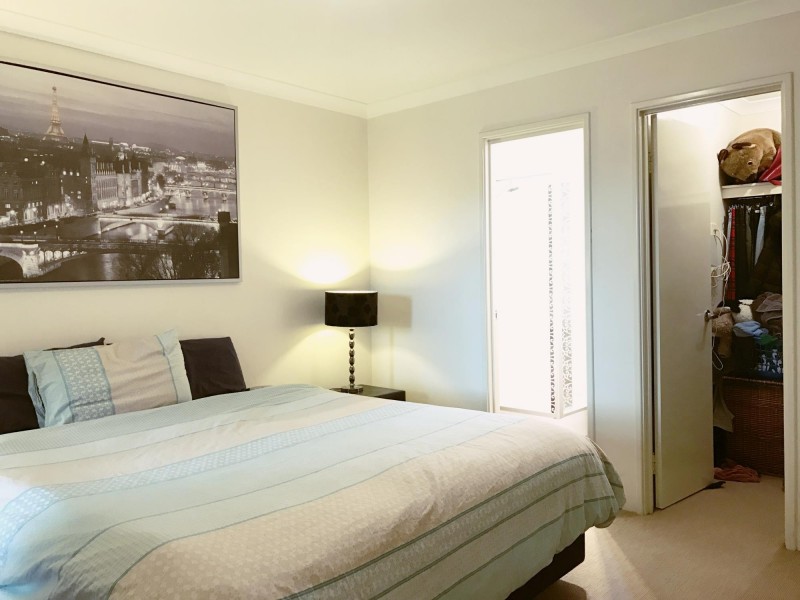 8 Kinlock Way, Aveley WA 6069