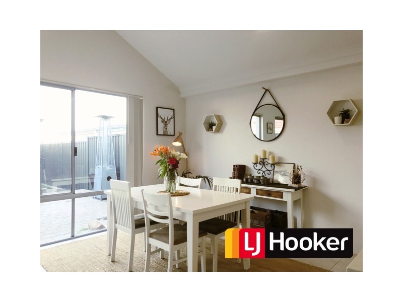 8 Kinlock Way, Aveley WA 6069