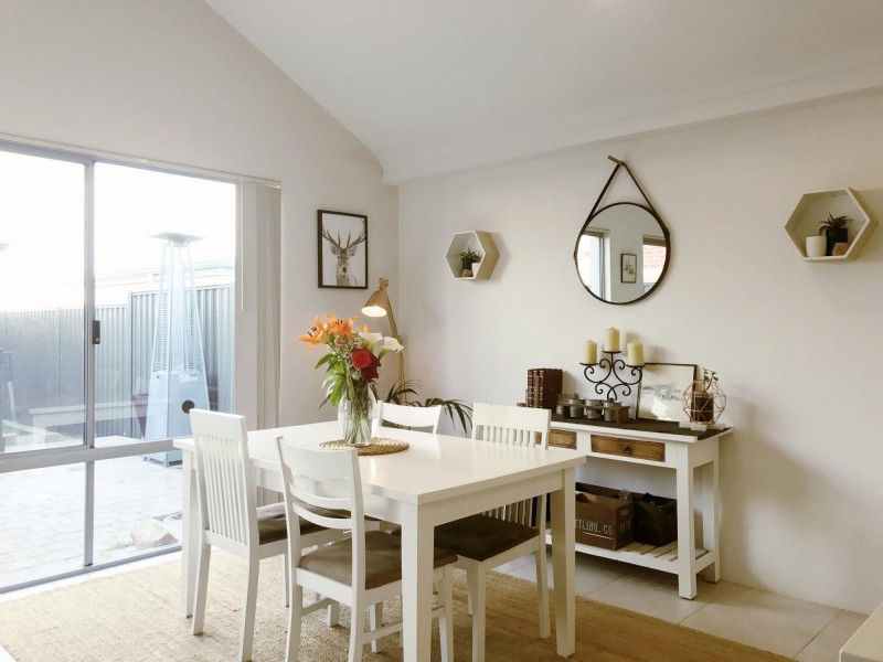 8 Kinlock Way, Aveley WA 6069