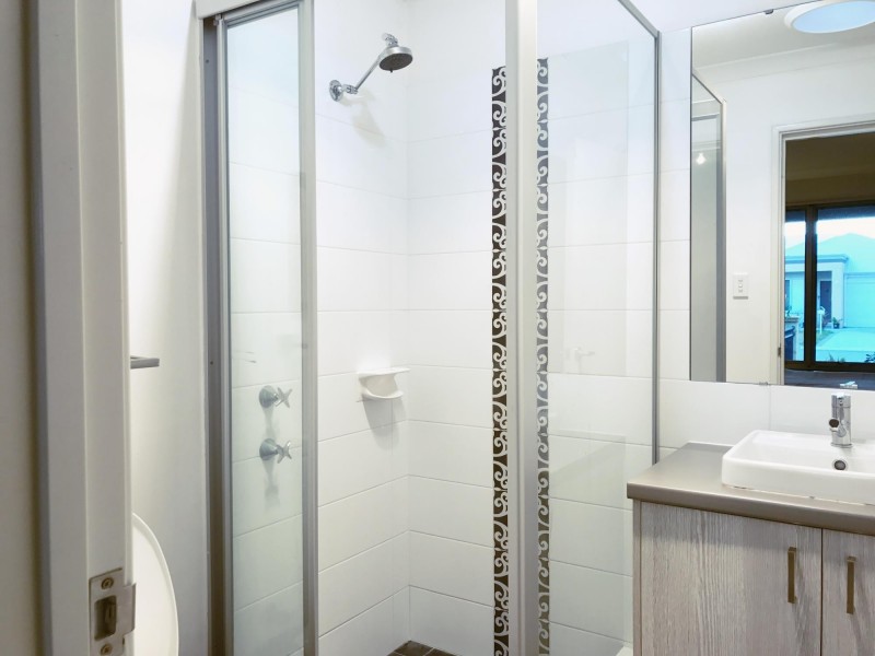 8 Kinlock Way, Aveley WA 6069