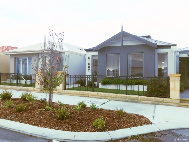 8 Kinlock Way, Aveley WA 6069
