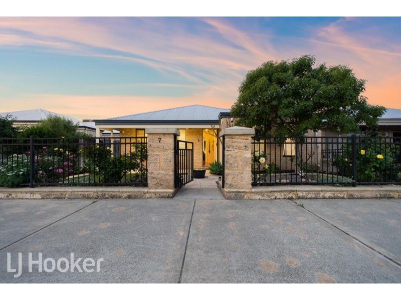 7 Elmina Avenue, Ellenbrook WA 6069