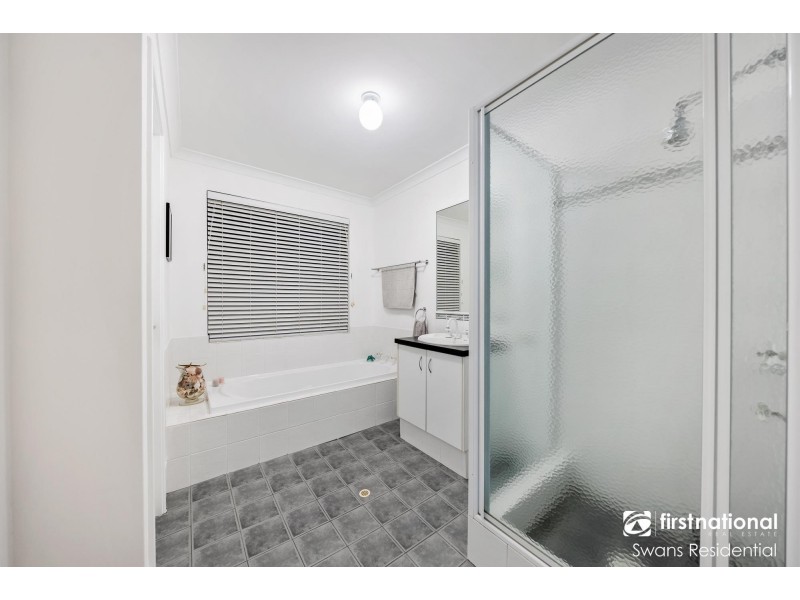 7 Elmina Avenue, Ellenbrook WA 6069