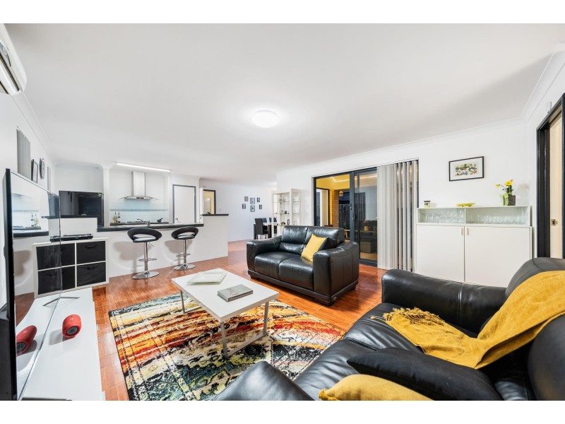 7 Elmina Avenue, Ellenbrook WA 6069