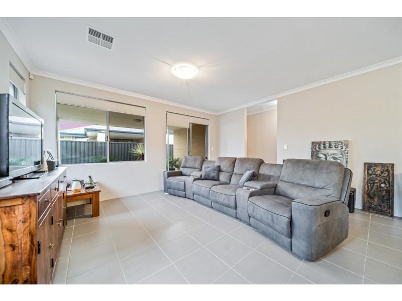 69 Baluran Avenue, Brabham WA 6055