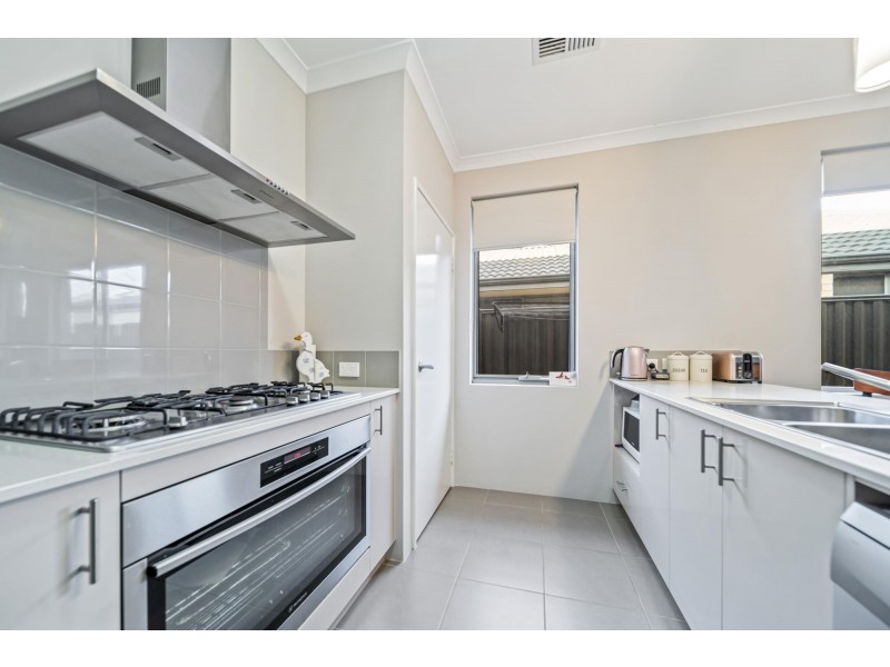 69 Baluran Avenue, Brabham WA 6055