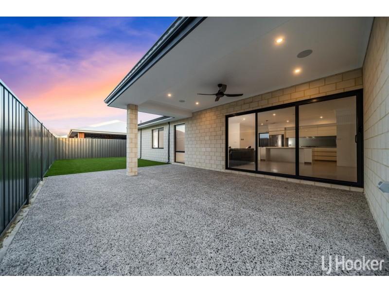 13 Alicante Road, Caversham WA 6055