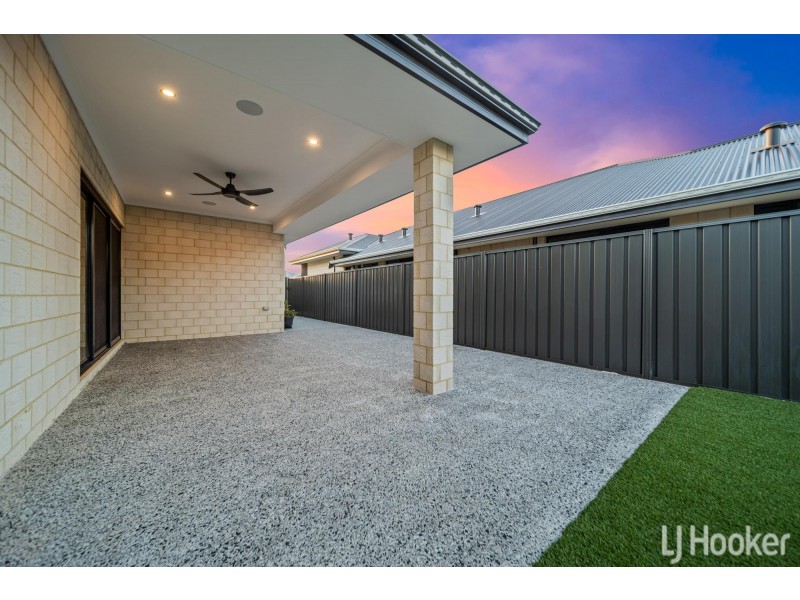 13 Alicante Road, Caversham WA 6055