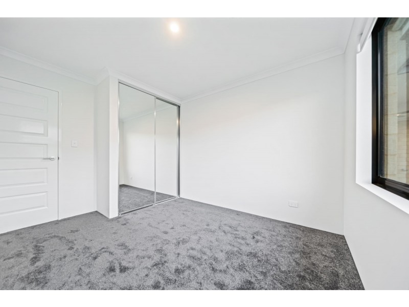 13 Alicante Road, Caversham WA 6055