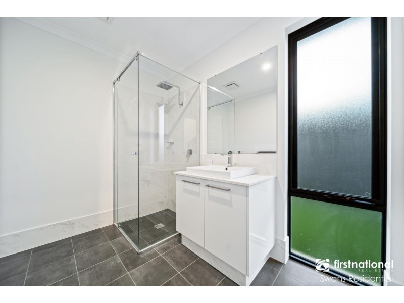 13 Alicante Road, Caversham WA 6055