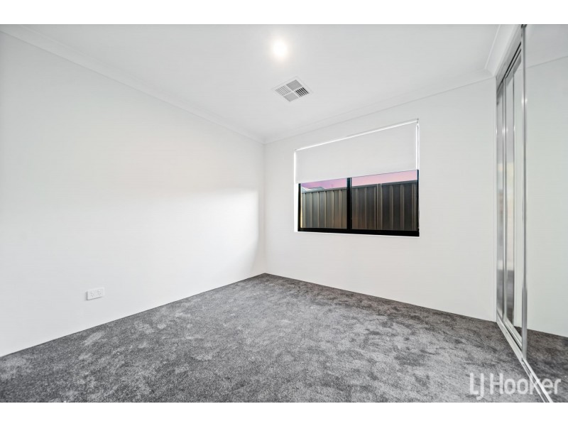 13 Alicante Road, Caversham WA 6055