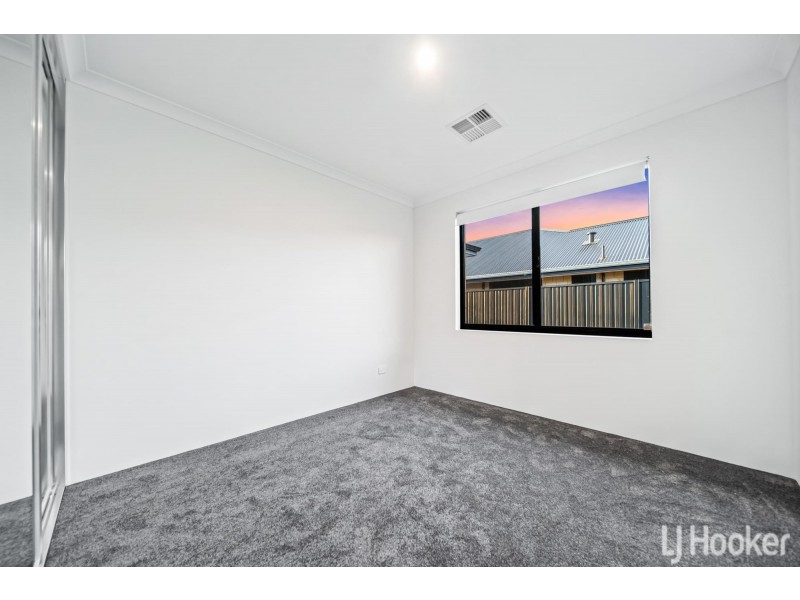 13 Alicante Road, Caversham WA 6055