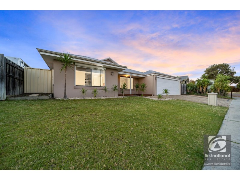 15 Farmaner Parkway, Ellenbrook WA 6069