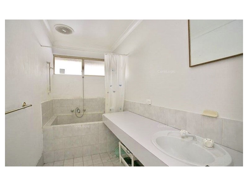 7 Avignon Way, Beechboro WA 6063