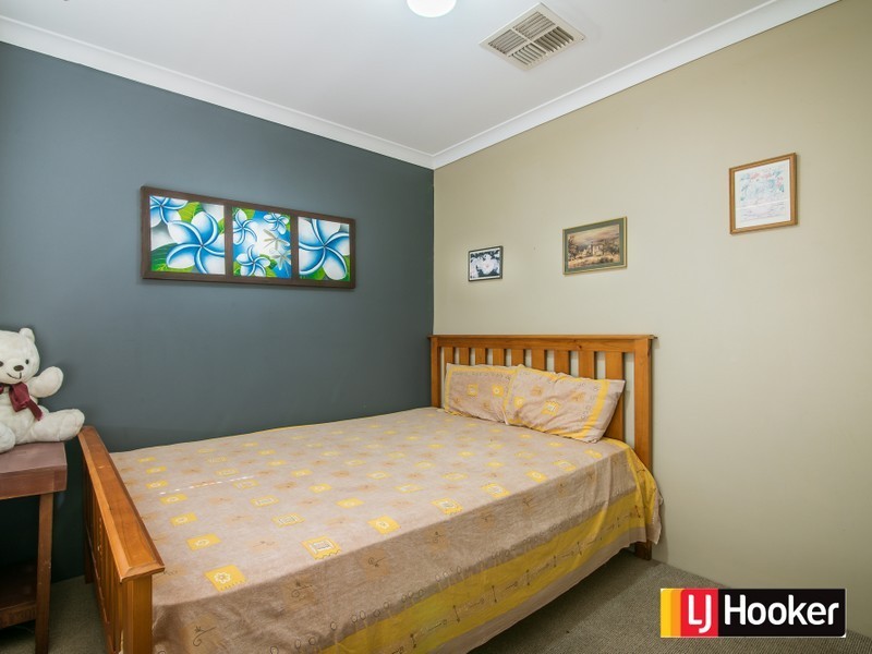 11 Bourne Terrace, Ellenbrook WA 6069