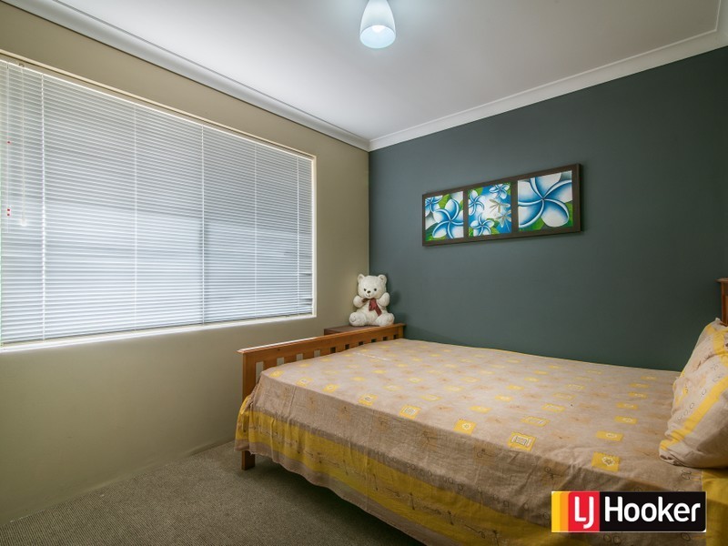 11 Bourne Terrace, Ellenbrook WA 6069