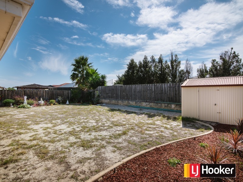 11 Bourne Terrace, Ellenbrook WA 6069