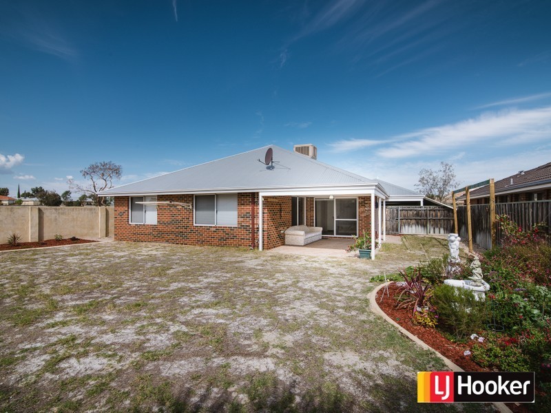 11 Bourne Terrace, Ellenbrook WA 6069
