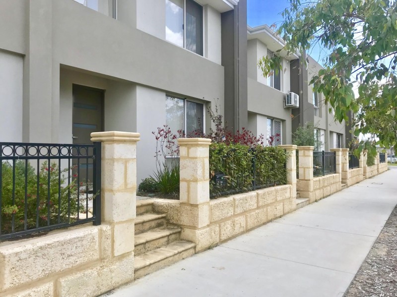 10 Selset Lane, Aveley WA 6069