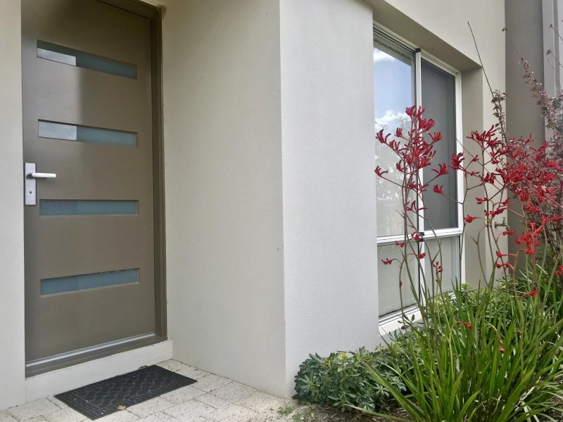 10 Selset Lane, Aveley WA 6069