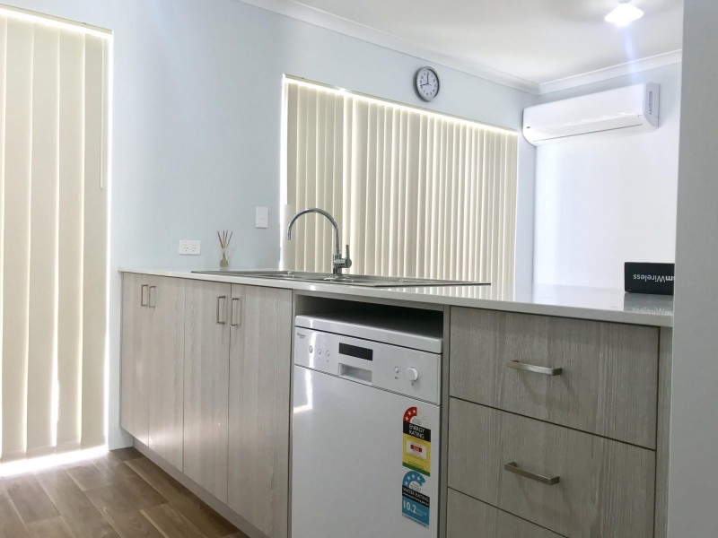 10 Selset Lane, Aveley WA 6069