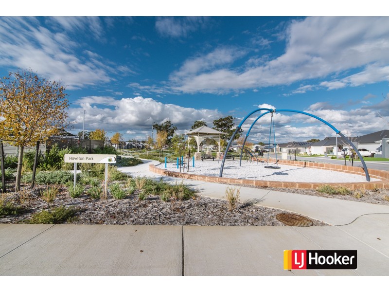 27 Semerwater Crescent, Aveley WA 6069