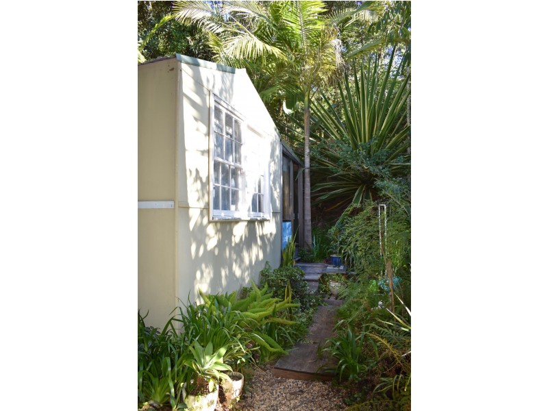 11 Melaleuca Place, Way Way NSW 2447