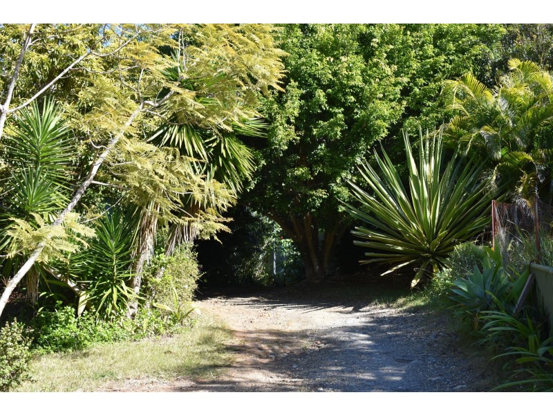 11 Melaleuca Place, Way Way NSW 2447
