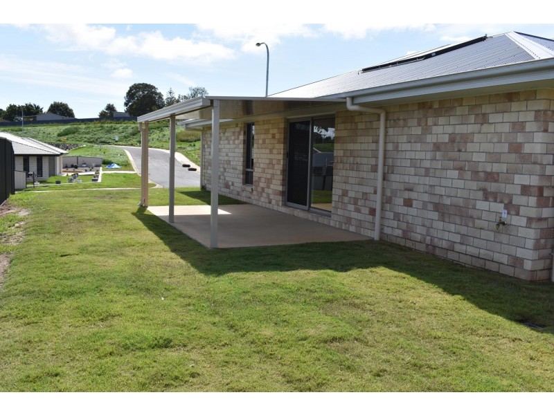 42 Lloyd Street, Macksville NSW 2447