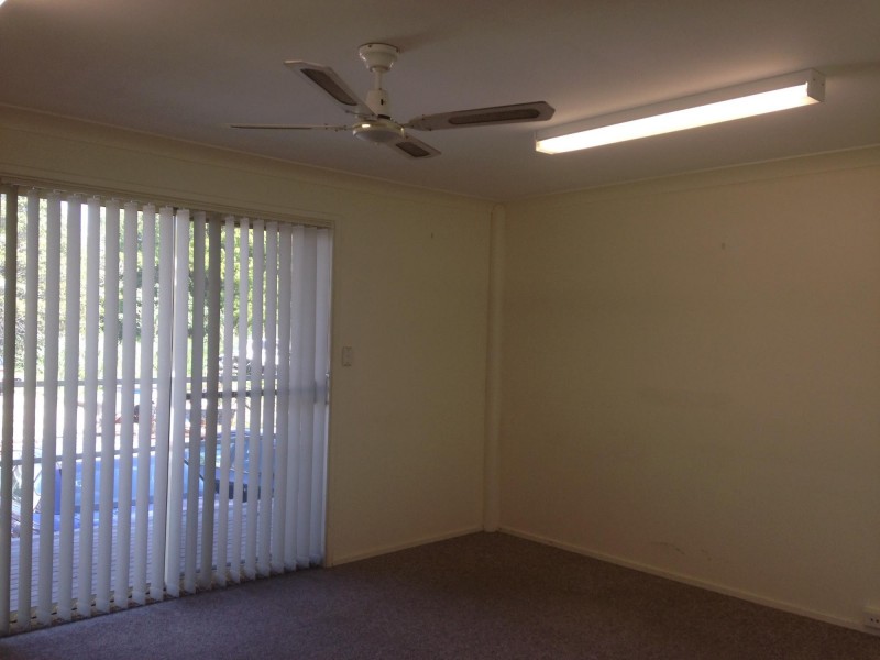 16 West Street, Macksville NSW 2447