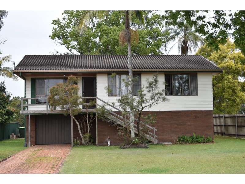 11 Sturdee Street, Macksville NSW 2447