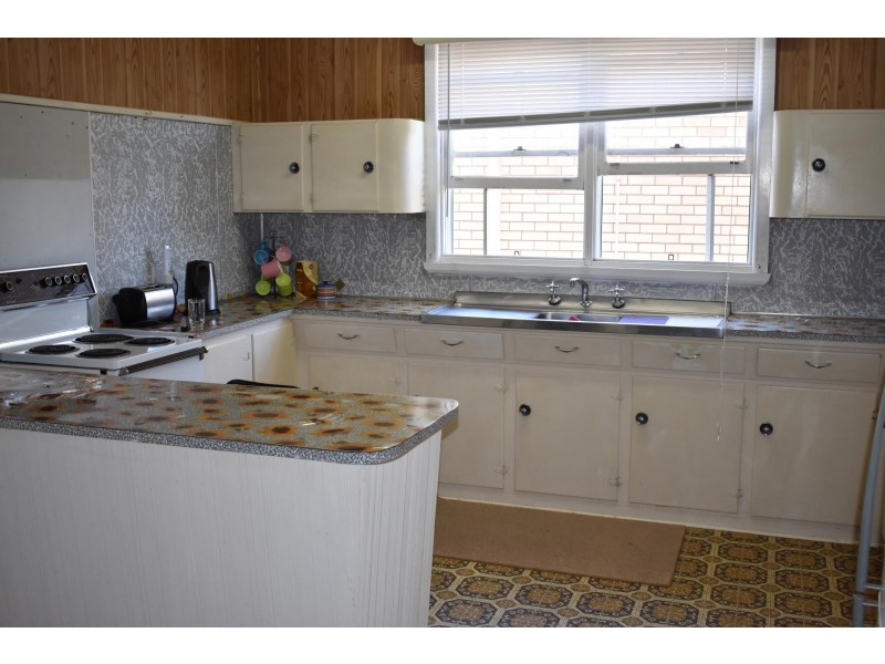 5 Bellevue Drive, Macksville NSW 2447