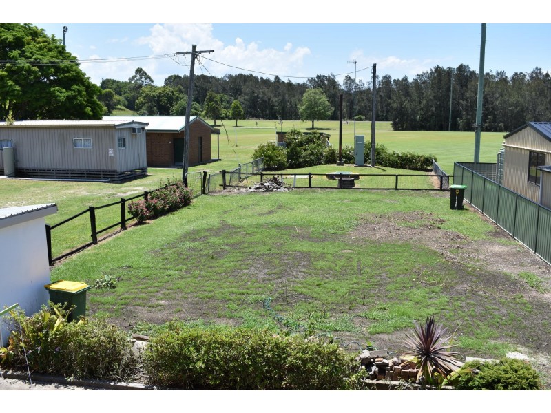 5 Bellevue Drive, Macksville NSW 2447