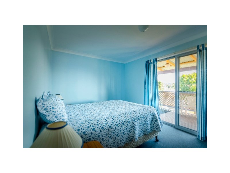 9 Wallace Street, Scotts Head NSW 2447