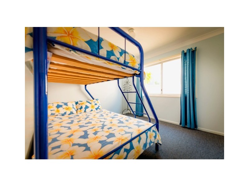 9 Wallace Street, Scotts Head NSW 2447