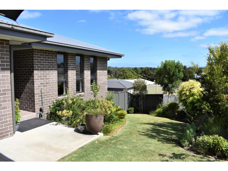 2 Giiguy Close, Macksville NSW 2447