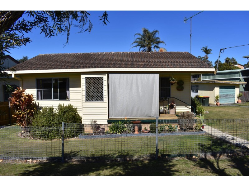 8 Briner Street, Macksville NSW 2447