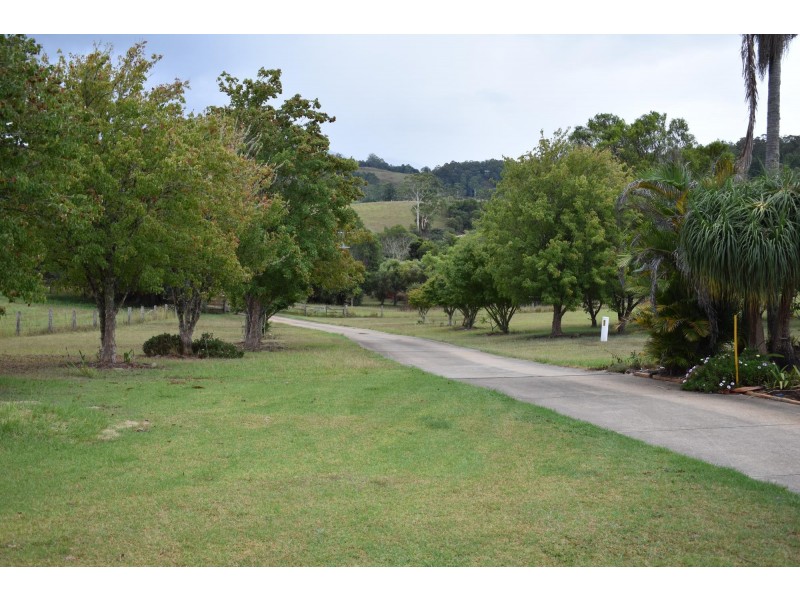 83 North Bank Road, Yarranbella NSW 2447