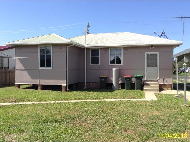 44 East Street, Macksville NSW 2447