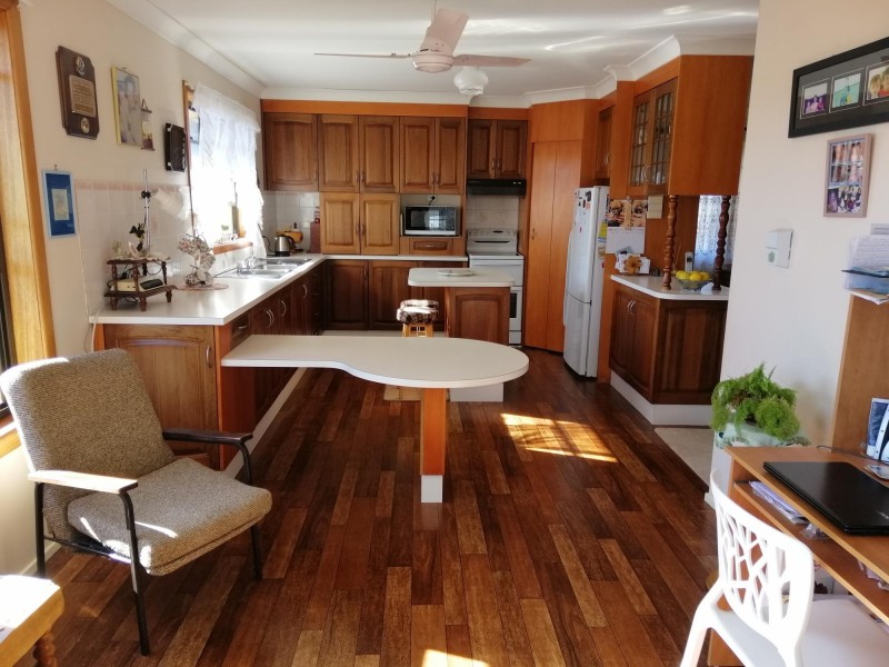 168 Wallace Street, Macksville NSW 2447