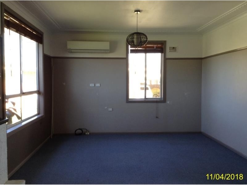 44 East Street, Macksville NSW 2447