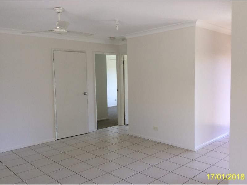 15 Laura Place, Macksville NSW 2447