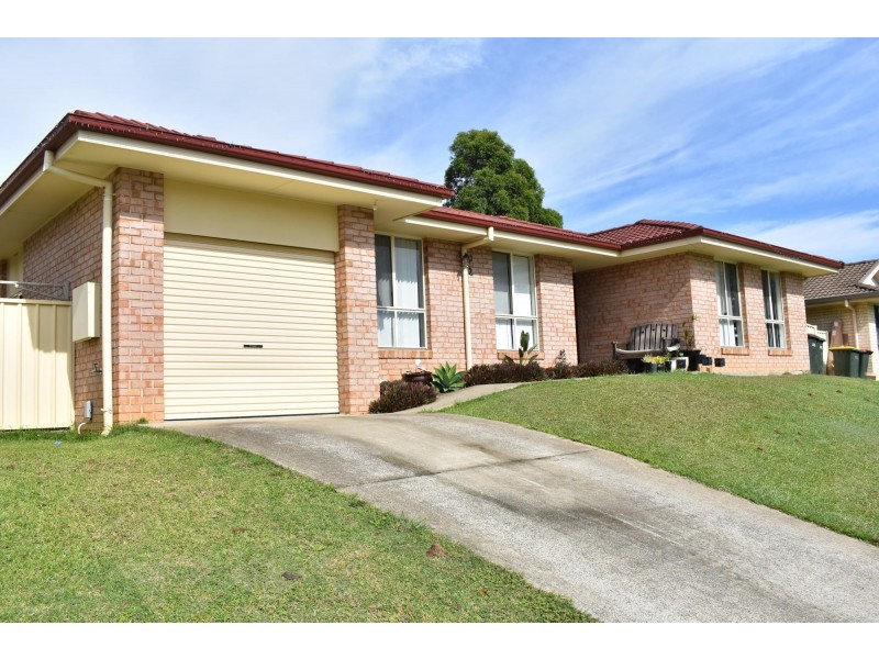 11 Laura Place, Macksville NSW 2447