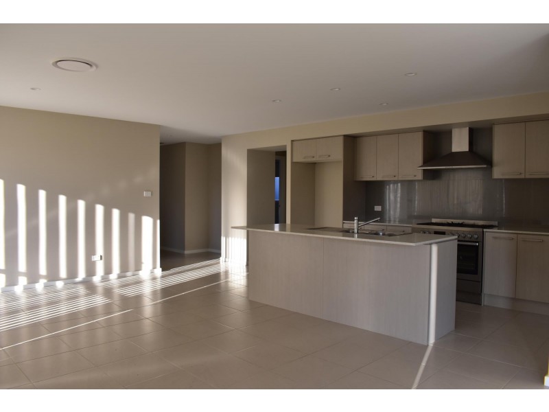 5 Macksville Heights Drive, Macksville NSW 2447