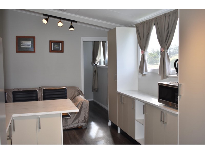 32a Lloyd Street, Macksville NSW 2447